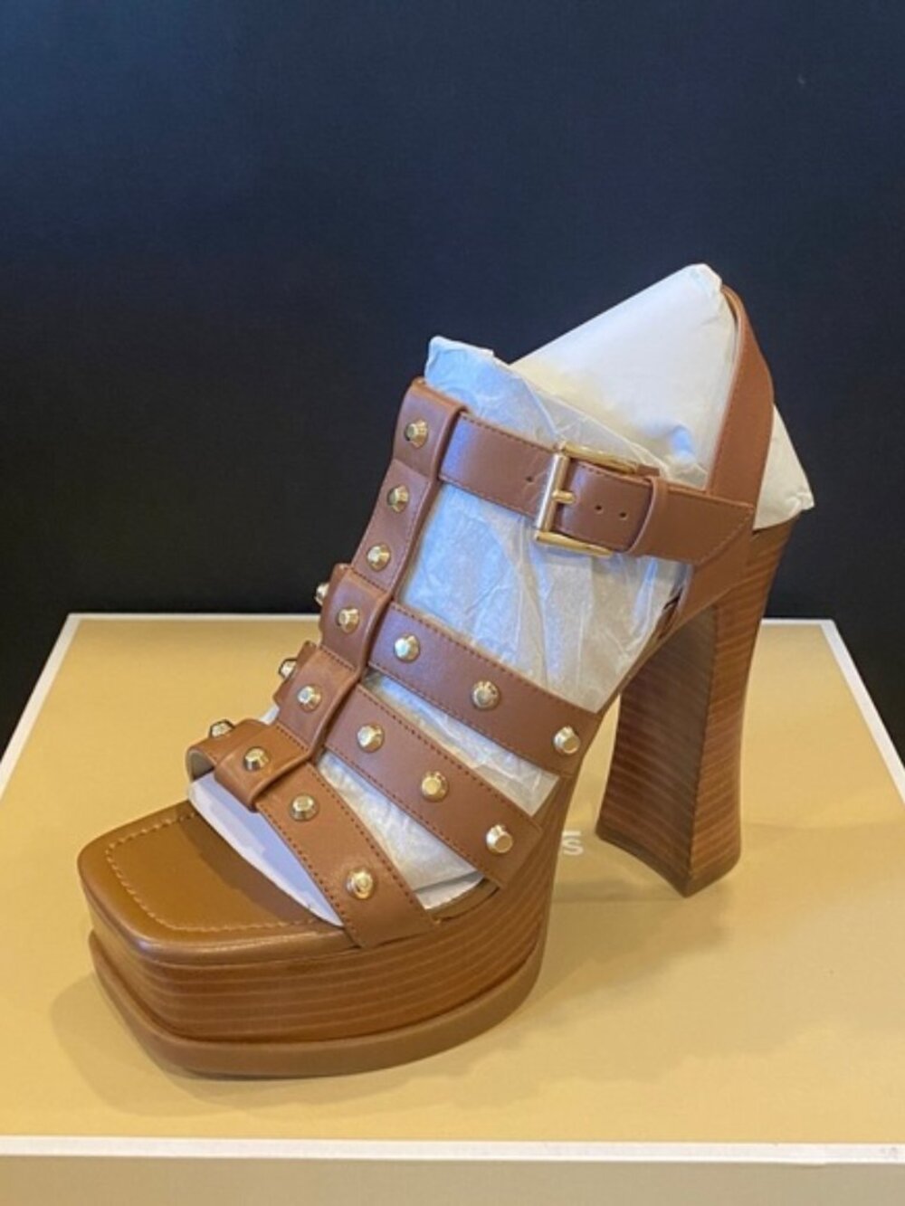 Michael Kors Jagger Luggage Leather Studded Sandals Shoes Pumps Heels NEW